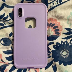 Beautiful Iphone X or XS Lifeproof Lavander Case!